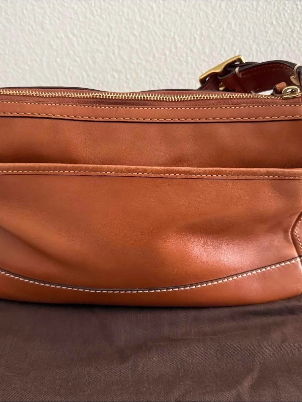 RARE Vintage Coach Legacy Turnlock Shoulder Bag Whiskey Leather Mint F12868